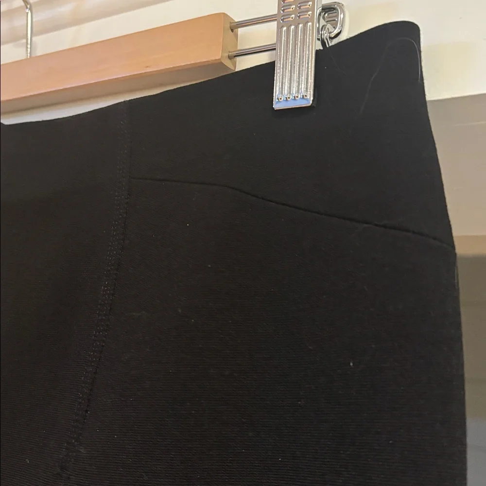 NWT‎ Ann Taylor Black Skirt